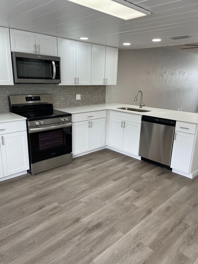 Photo - 1910 S Palmetto Ave