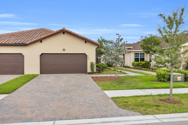 Photo - 1246 Tangled Orchard Tr Townhome