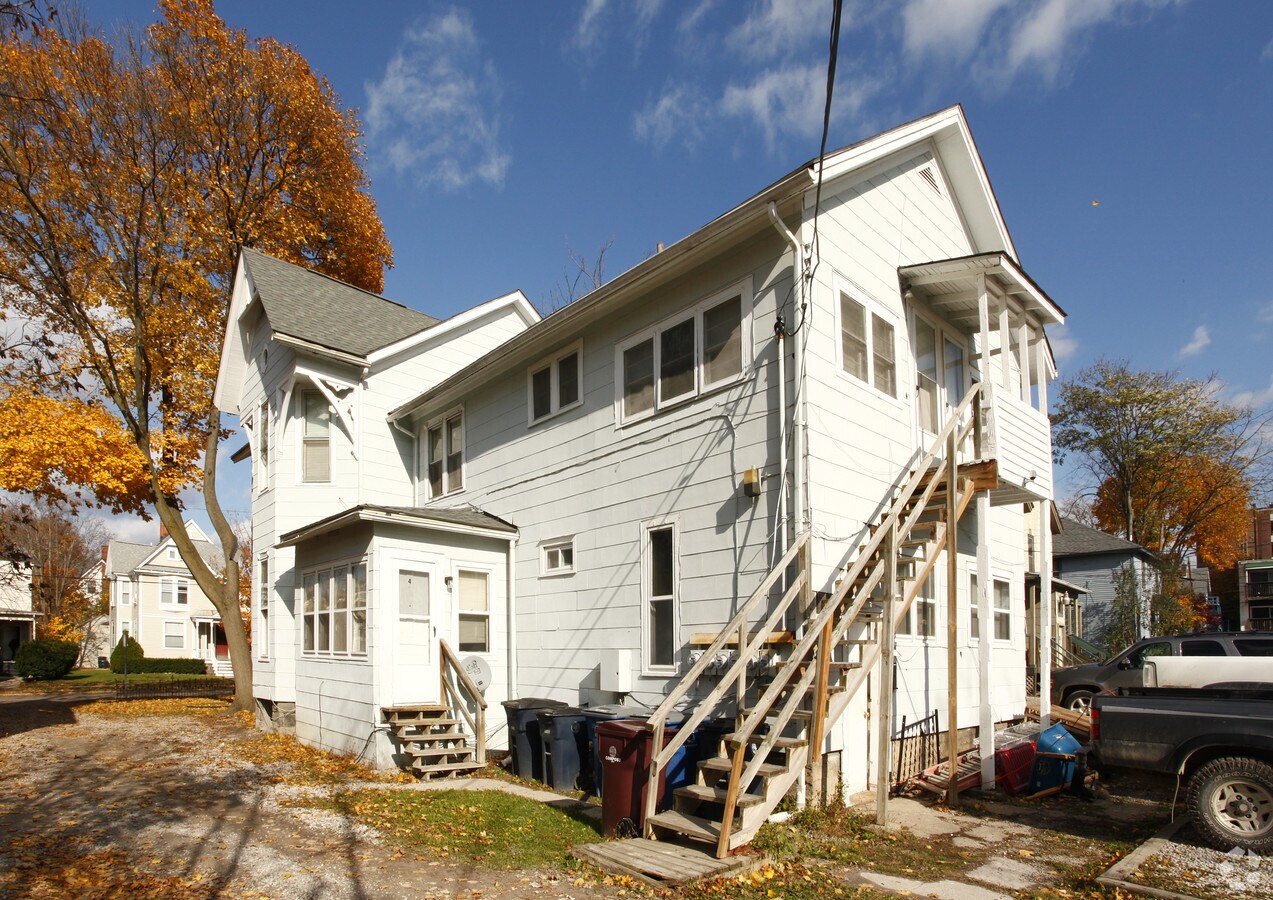 Photo - 318 E Jefferson St