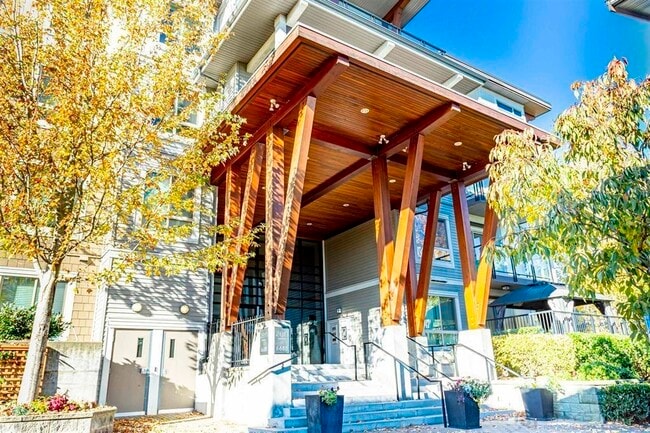 Building Photo - Salus in West Newton, Surrey Unit 217