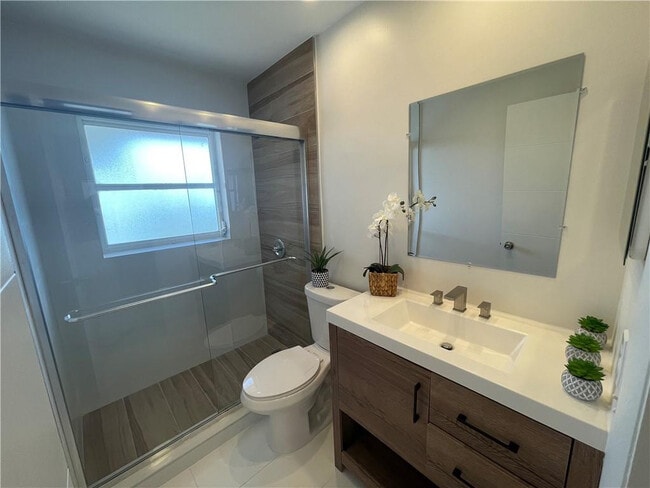 Photo - 3930 Crystal Lake Dr Unit 315