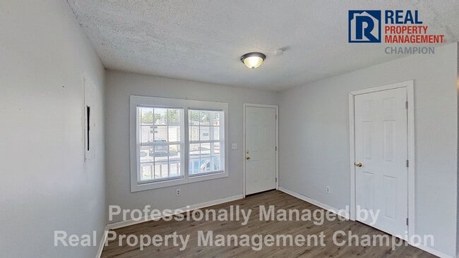 Photo - Recently Renovated 3 BD/1 BA Home Next to Castle Street Art District