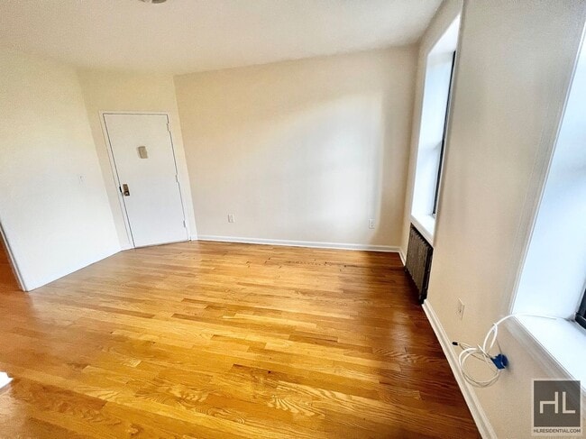 Photo - AMSTERDAM AVENUE Unit 4S