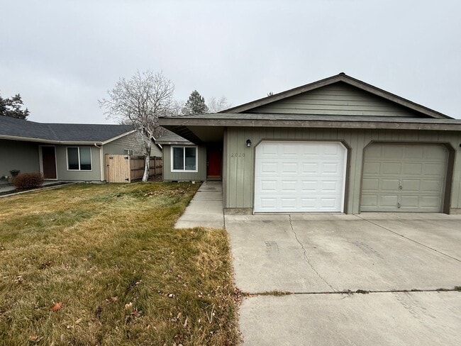 Building Photo - 2022-2022 SW 22nd St