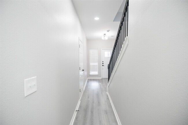 Photo - 2519 Washington St Unidad 105