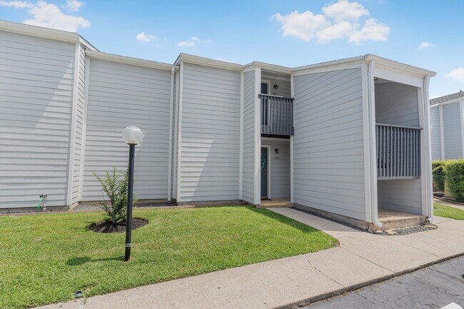 Photo - 13151 Walden Rd Unidad 155