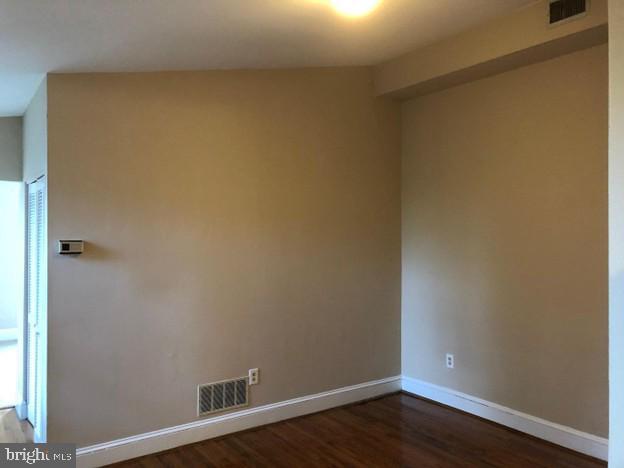 Photo - 1906 Fairmount Ave