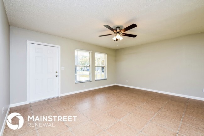 Photo - 18608 Sebring Rd