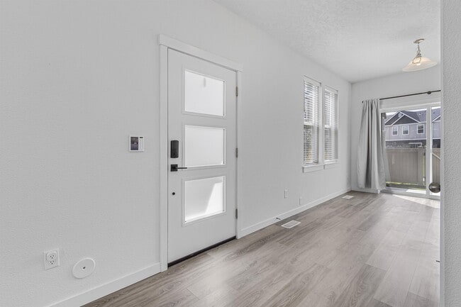 Photo - 5987 S Jessenia Ln