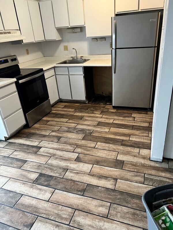 Building Photo - 705 Bunker Hill Rd Unit 4 Rental