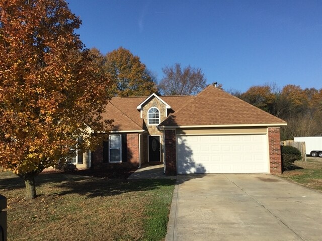 Photo - 4646 Falcon Chase Dr SW House
