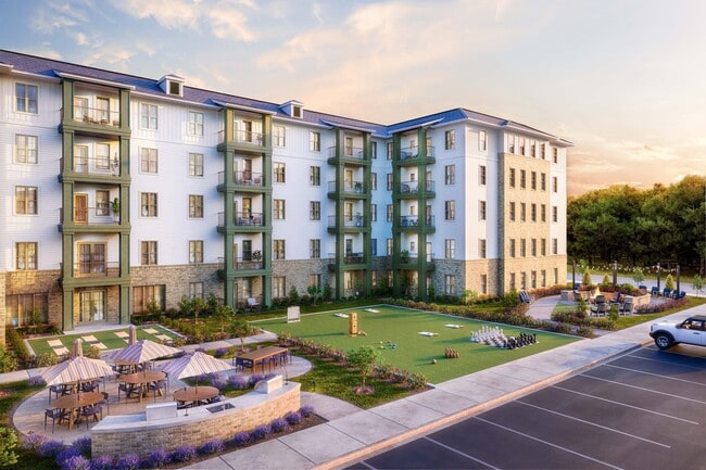 Álbum Mallard Creek - Césped de actividades - Album Mallard Creek 55+ Active Adult Apartment Homes