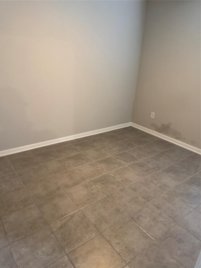 Photo - 331 Ferrule Dr