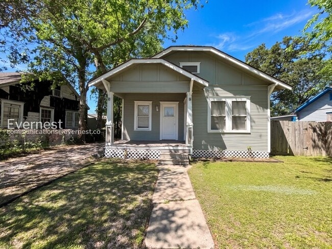 Building Photo - 1007 Archer St