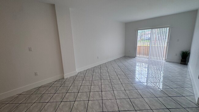 Photo - 6090 W Flagler St Unit 107