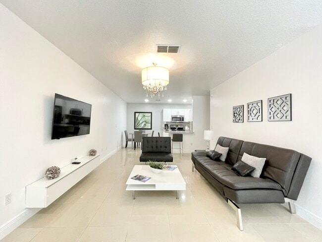 Photo - 4368 S Kirkman Rd Unit 211