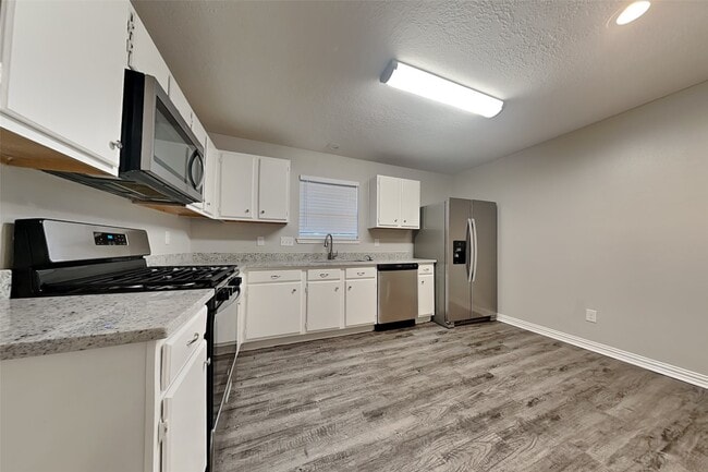 Photo - 18623 Singing Woods Dr