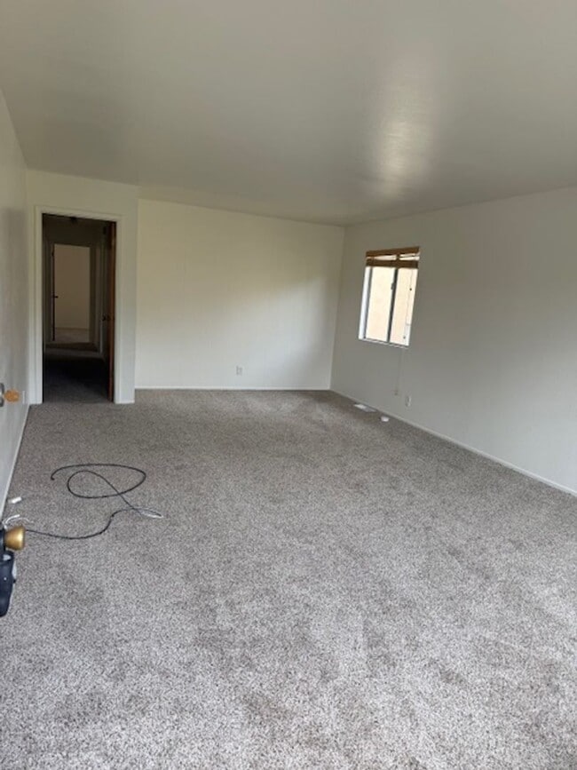 Photo - Large Three bedroom two bath home walking distance to downtown Monterey, DLI, MIIS and the Warf