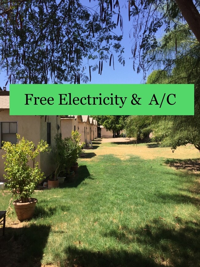 Photo - 3550 W 3rd St Unit 3rd Street Cottages