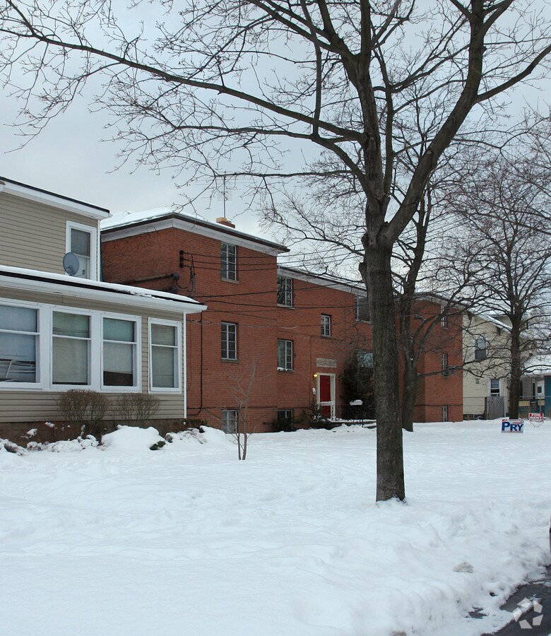 Photo - 37 S Highland Ave