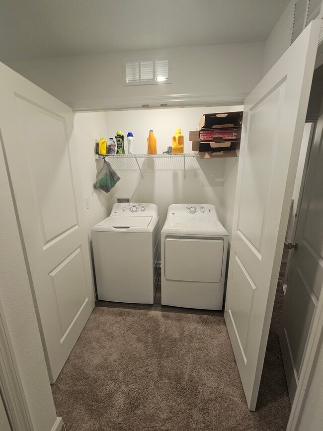 Photo - 11917 Sylvia St