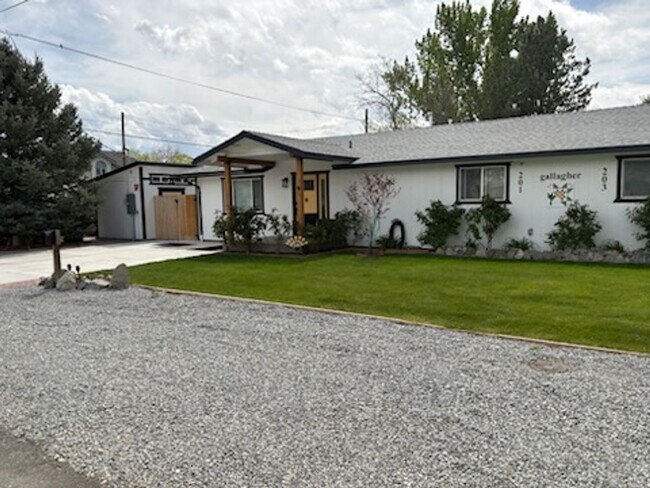 Photo - Gallagher Unit 201