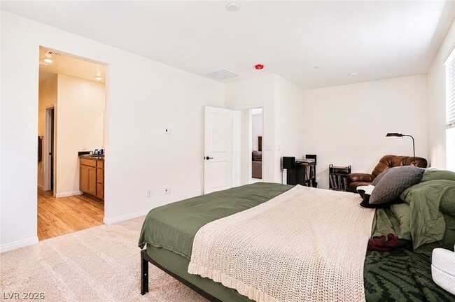 Building Photo - 743 Wild Highlands Ln