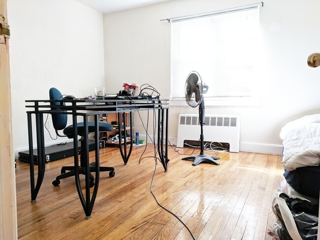 Photo - 23 Heath St Unit 1