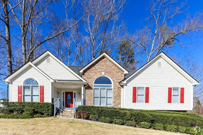 Building Photo - 352 Carriage Ln Rental