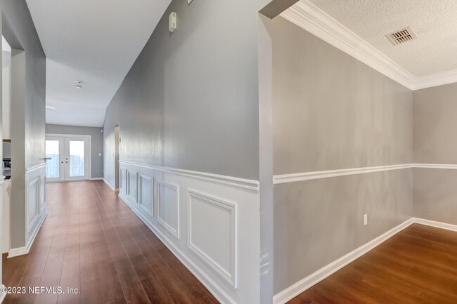 Photo - 8023 Tuxford Ln