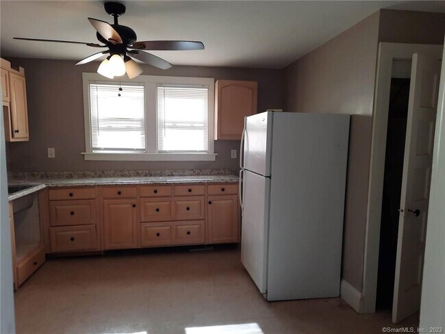 Photo - 301 Enfield St Unit 3