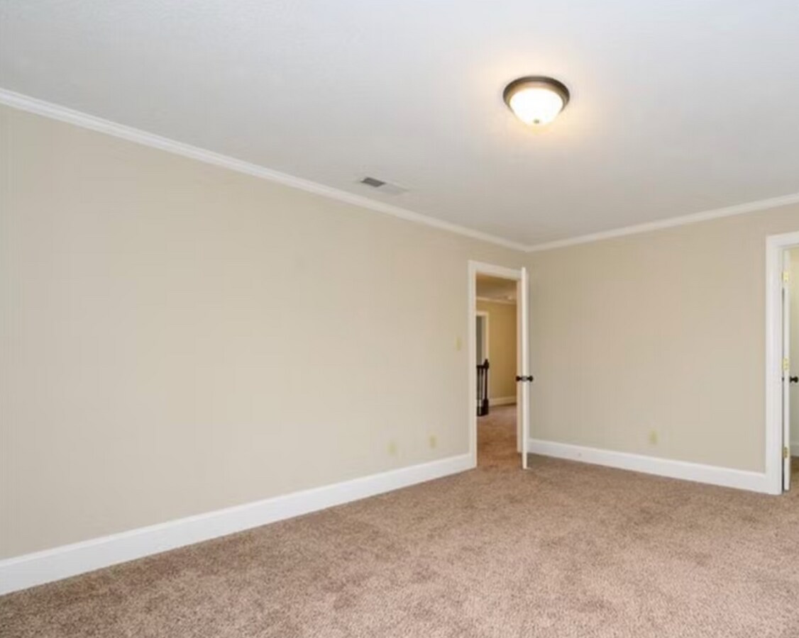 Photo - 453 Countrywood Pl SE Unit 2