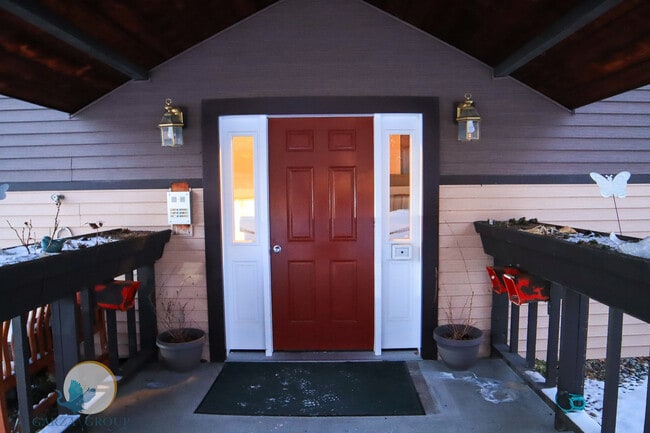 Photo - 16 Glacier Ave Unit 13