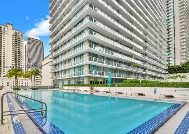 Photo - 1111 SW 1st Ave Condominio Unidad 1014