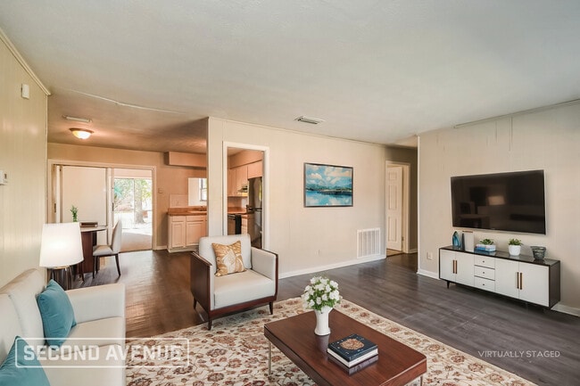 Photo - 6536 Manhattan Dr