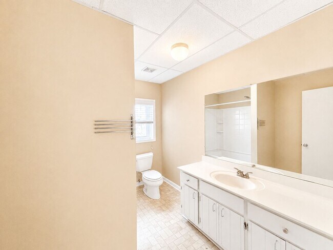 Photo - 3531 Gilleland Ext