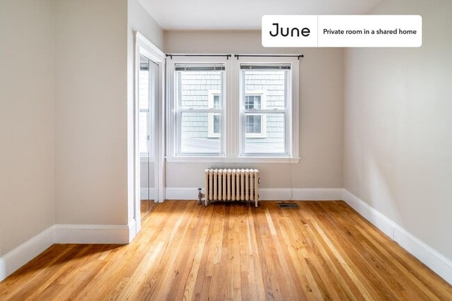 Private bedroom in 4 bed/1 bath Home - Private bedroom in 4 bed/1 bath Home Unit C