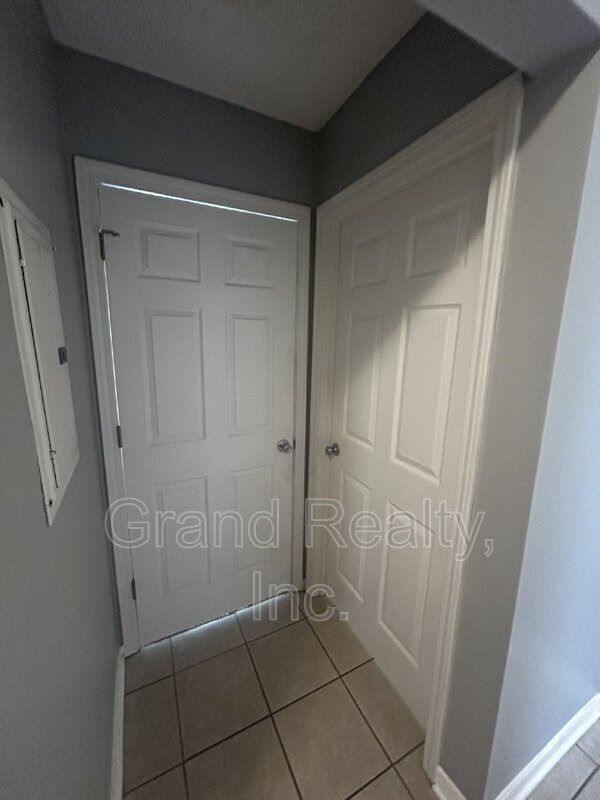 Photo - 8129 Heirloom Dr