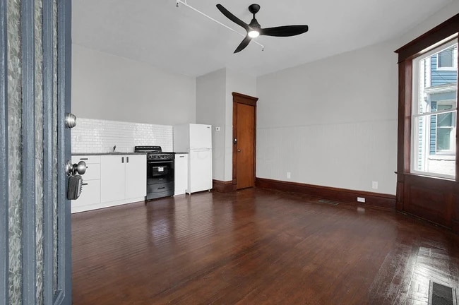 Photo - 193 Central Ave Unidad 1