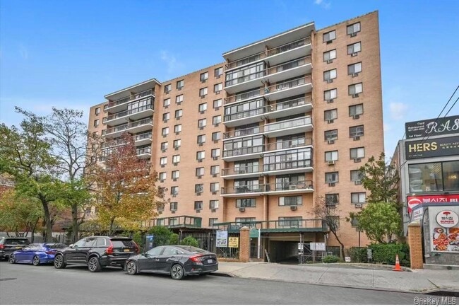 Building Photo - 136-75 37th Ave Unit 4B