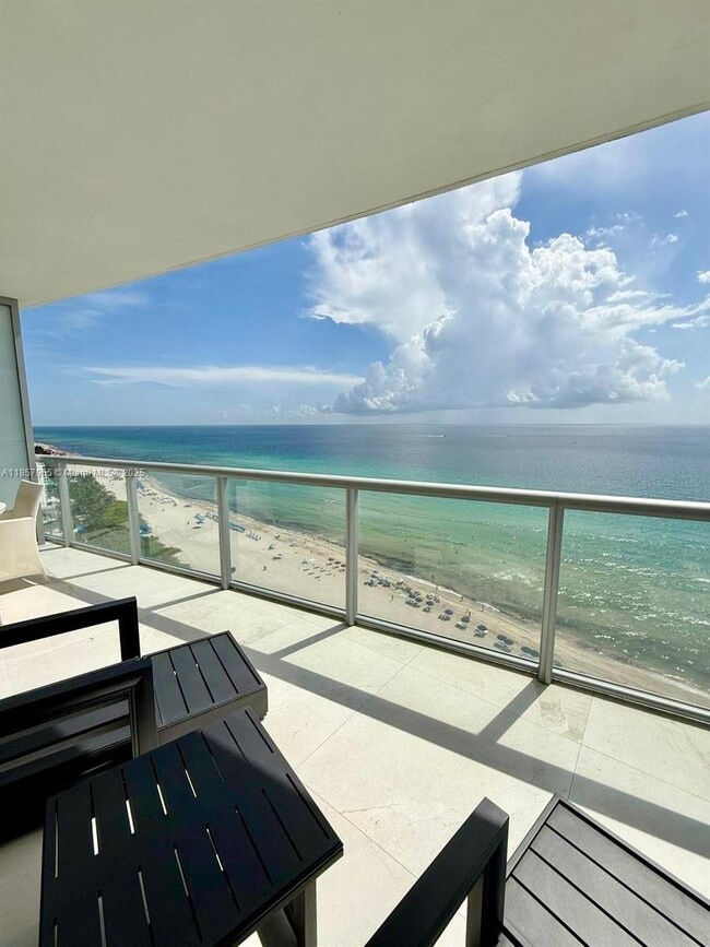 Building Photo - 17121 Collins Ave Rental