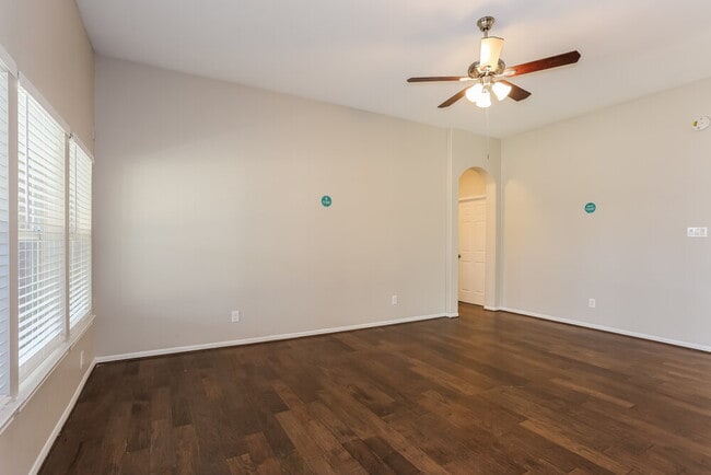 Photo - 1401 Oregon St