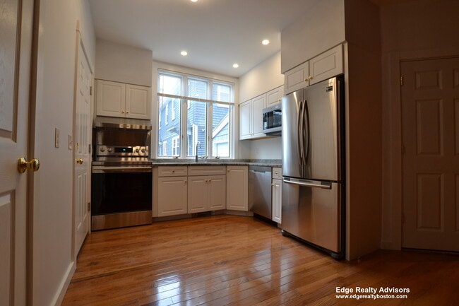 Photo - 47 Aldie St Unit 2