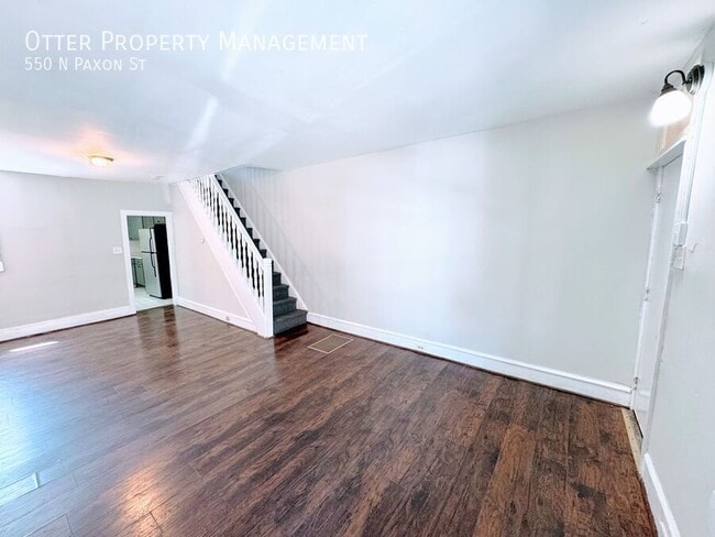 Photo - 550 N Paxon St