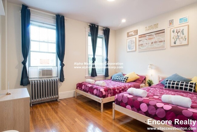 Photo - 58 Queensberry St Unit 16