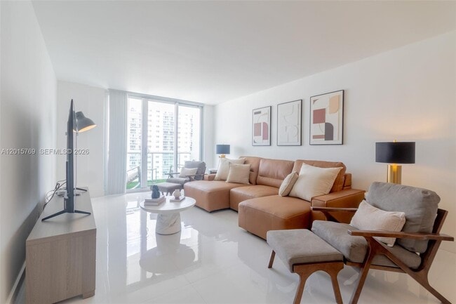 Photo - 19370 Collins Ave Unit 902