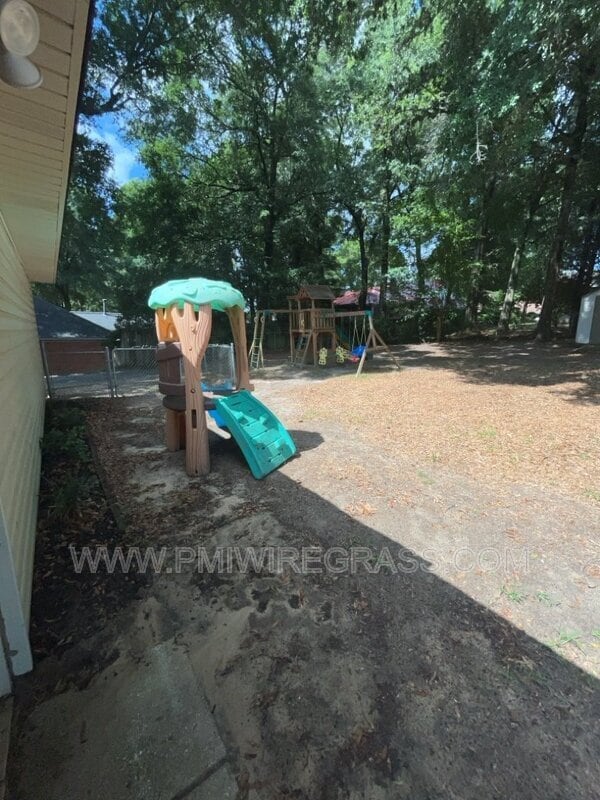 Photo - 110 Chapelwood Dr