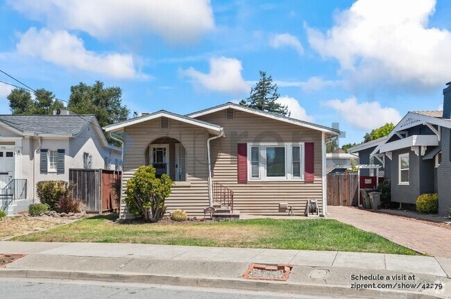 Building Photo - 780 Dowling Blvd Rental