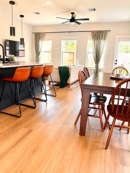 Photo - 4309 Shelby Cir Unit B