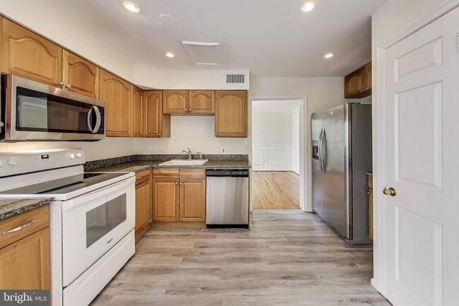 Photo - 10323 Snowpine Way